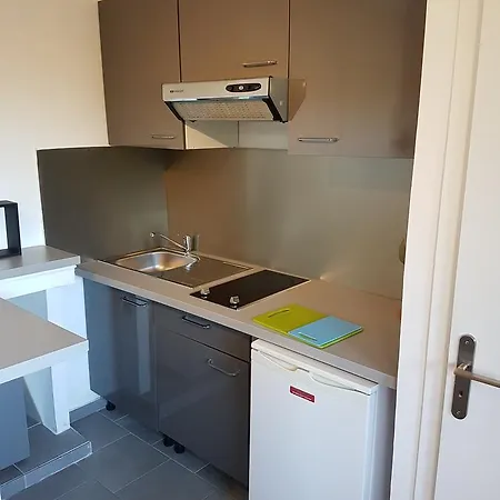 Sunny Flat Vacancy Appartement