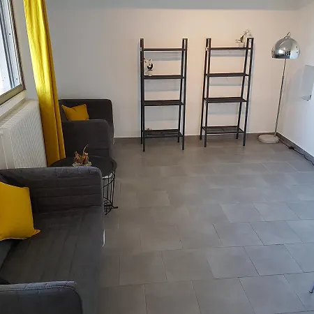 Sunny Flat Vacancy * Antibes