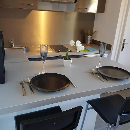 Sunny Flat Vacancy Appartement Antibes